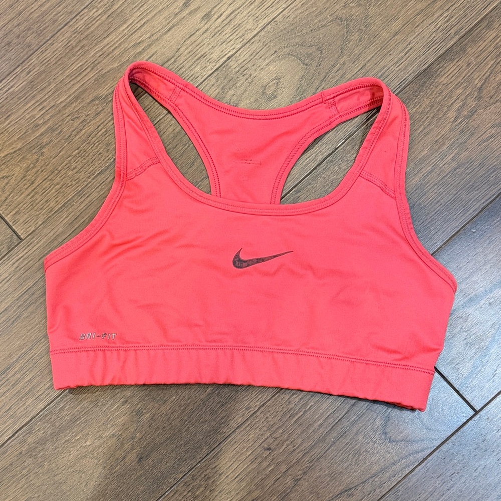 Nike Women's Coral Sports Bra Size Small (?) C27-073